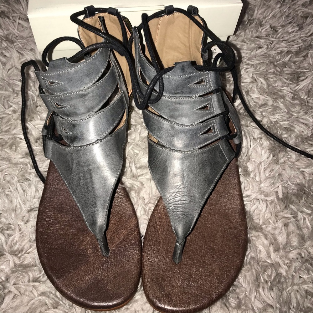 Roan Rosalinda Black Sandal